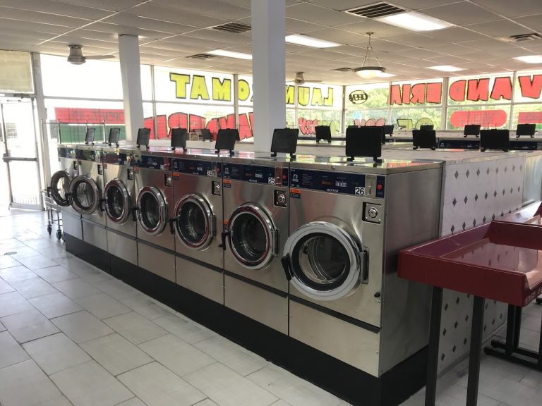 14330 diamond wash dry is a laundromat near me in fort worth texas 1 768x576
