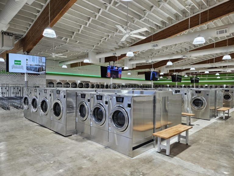 14350 a wash n dry is a laundromat near me in fort worth texas 1 768x576